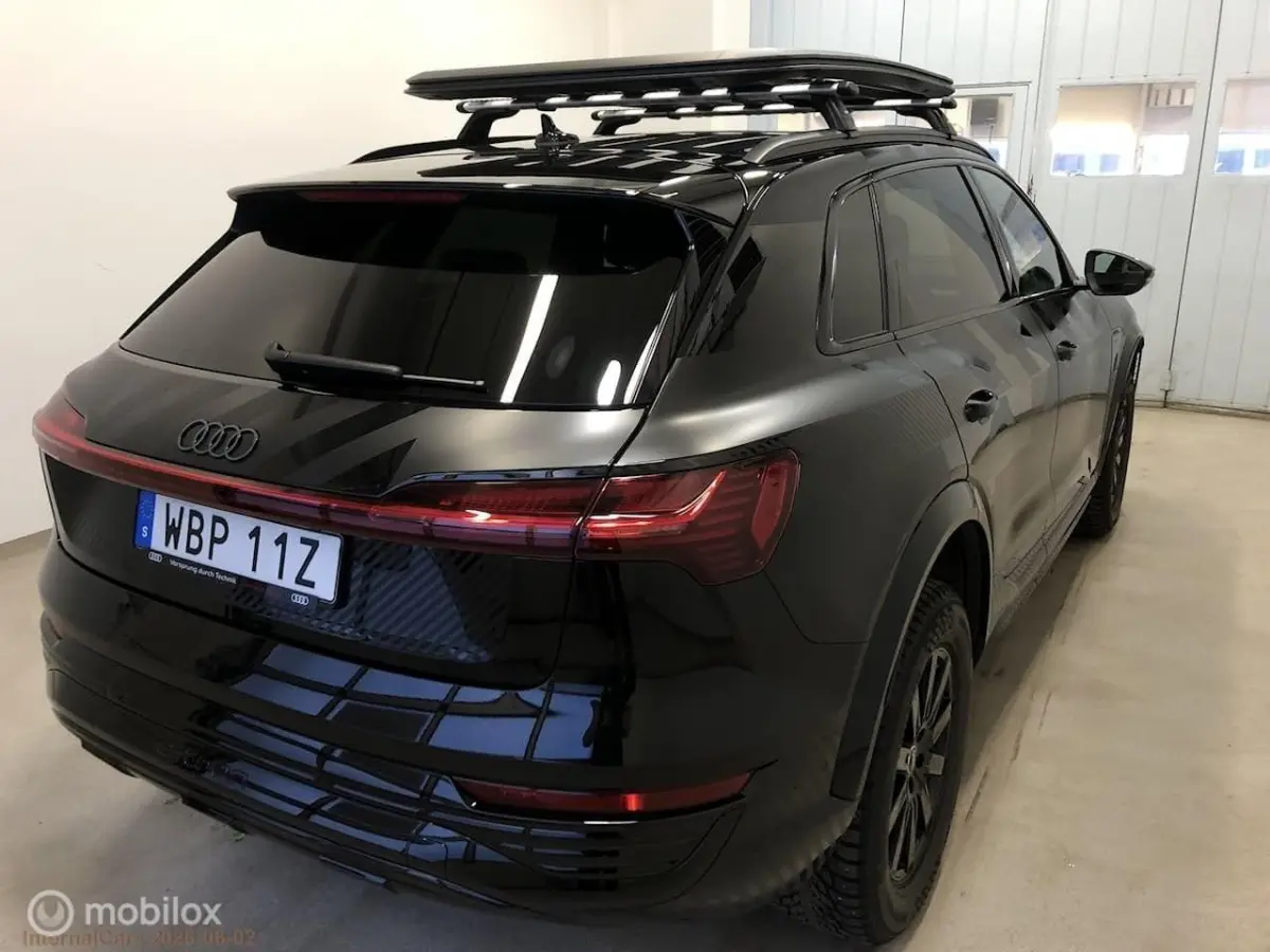 55 quattro Edition Dakar 1 of 99, B&O, HUD