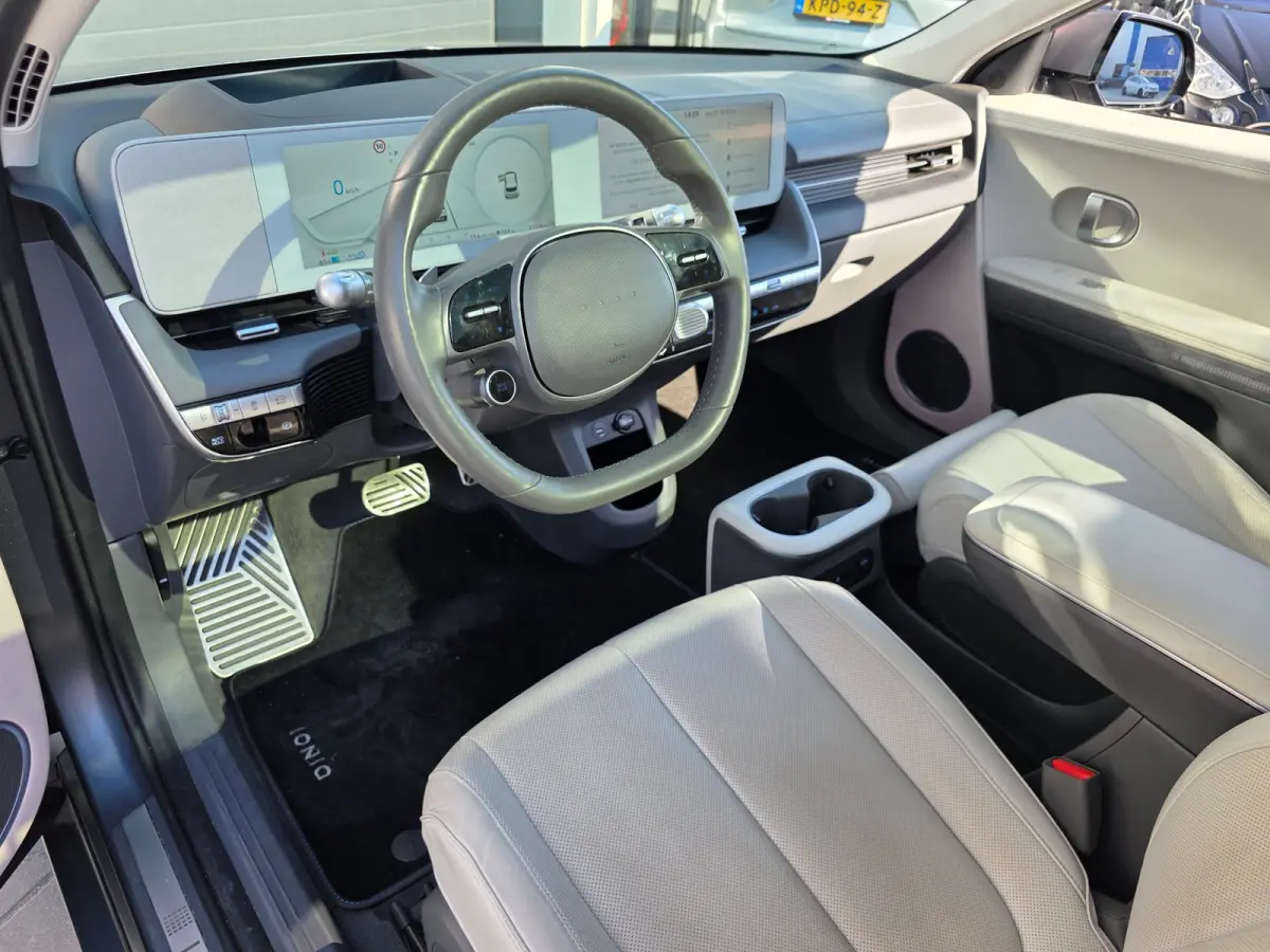 Lounge 73kWh | 100% SOH | PANO | LEDER | FULL OPTION