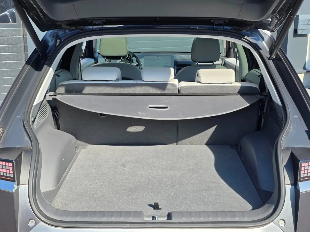 Lounge 73kWh | 100% SOH | PANO | LEDER | FULL OPTION