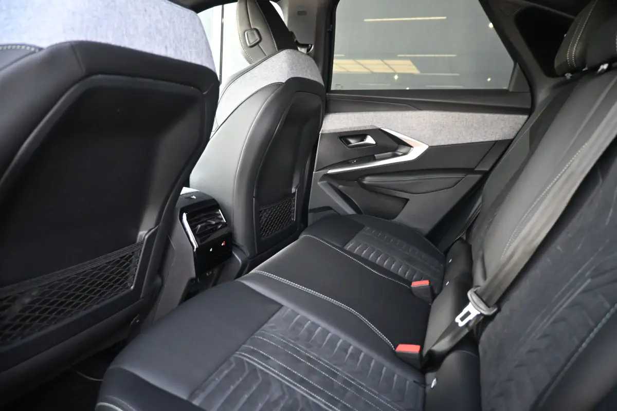 GT Avantage 210 73 kWh DEMO-DEAL! Tot 8 Jaar Garantie! | Massage | Elektr. Achterklep | Adaptive Cruise | 360 Camera | Elektr. Stoelen | Keyless-Entry | !!