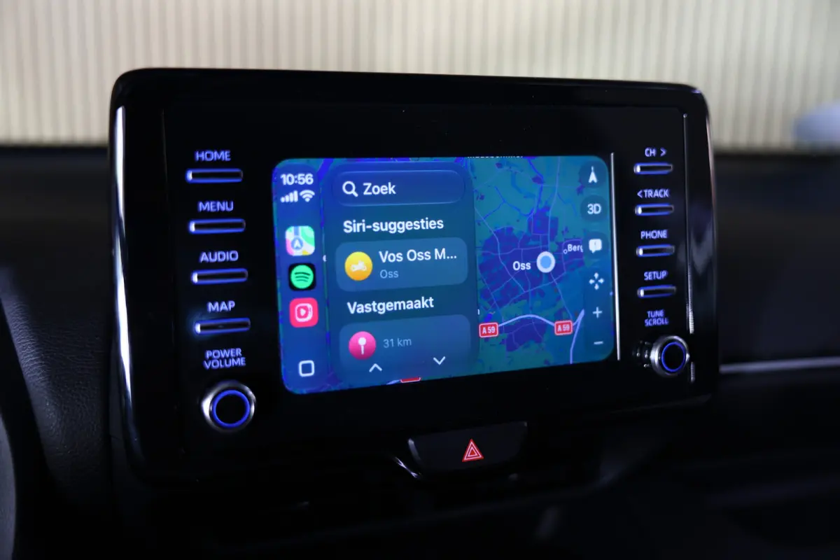 1.5 Hybrid Business Plus AUTOM CLIMA CAMERA CRUISE CARPLAY LANE STOELVW '23