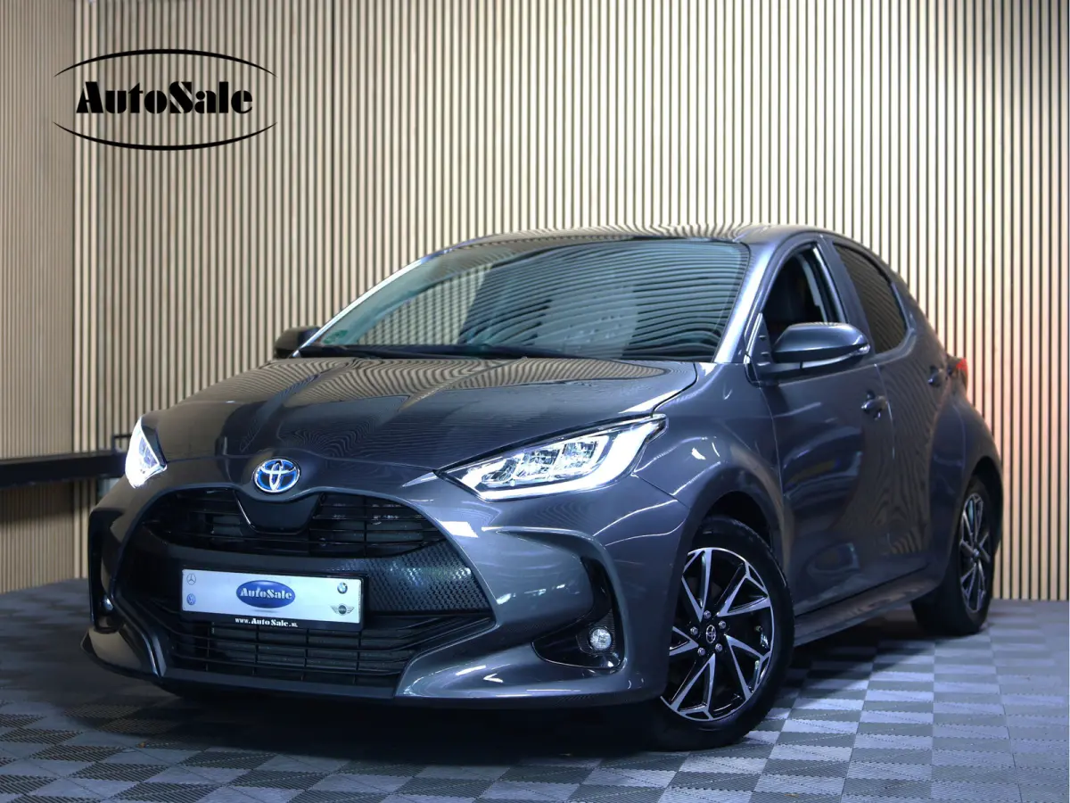 1.5 Hybrid Business Plus AUTOM CLIMA CAMERA CRUISE CARPLAY LANE STOELVW '23