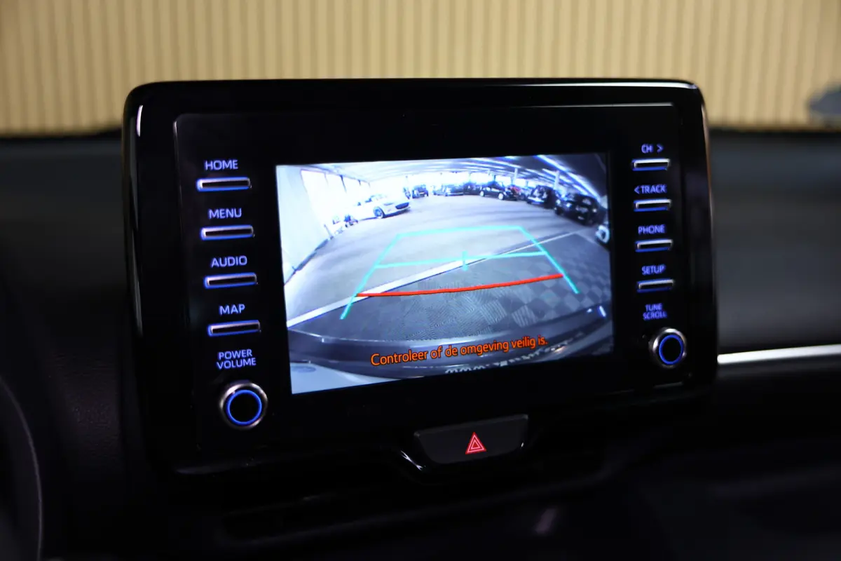 1.5 Hybrid Business Plus AUTOM CLIMA CAMERA CRUISE CARPLAY LANE STOELVW '23