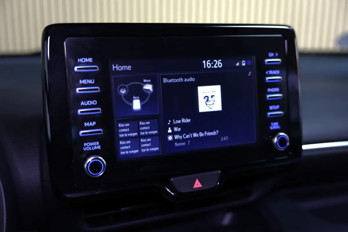 1.5 Hybrid Business Plus AUTOM CLIMA CAMERA CRUISE CARPLAY LANE STOELVW '23