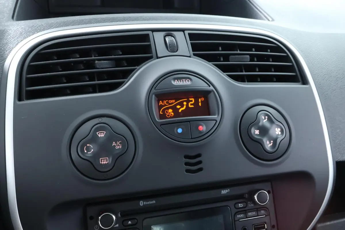 1.2 TCe |CRUISE|CLIMA|PRAKTISCH|BLUETOOTH