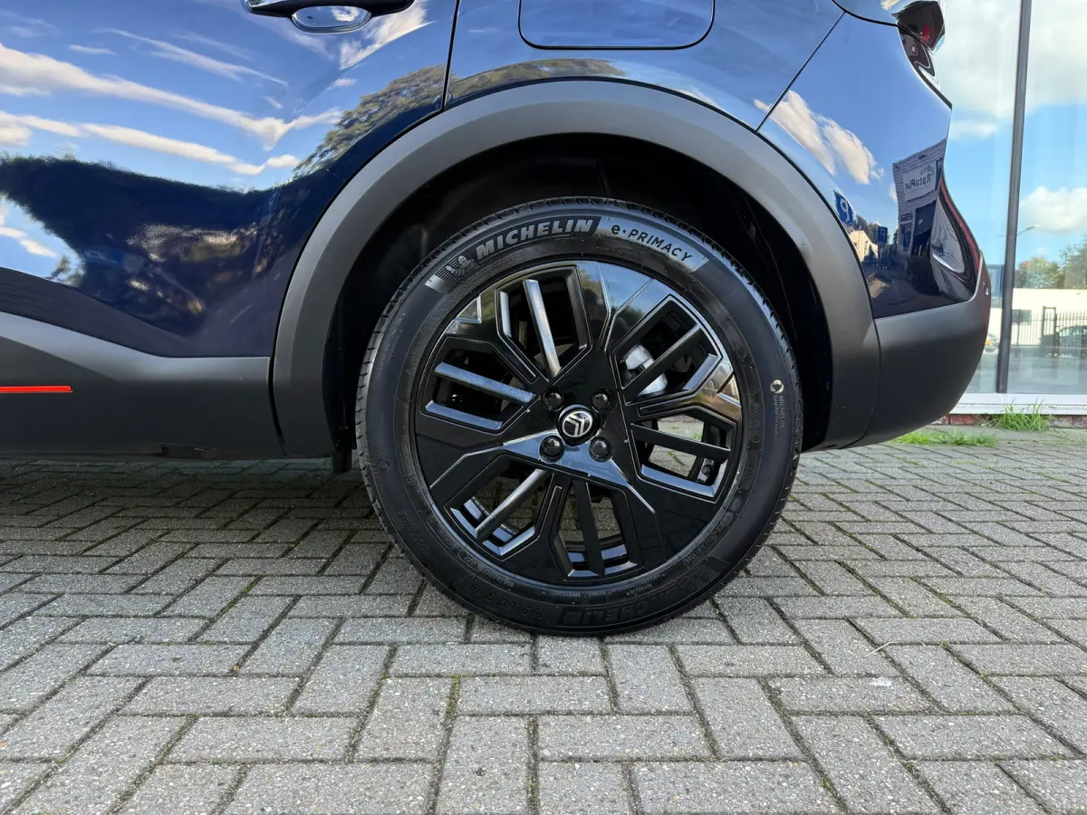 1.2 Hybrid 145pk Collection - Automaat - Navi - Camera - Winterpakket - Org.NL
