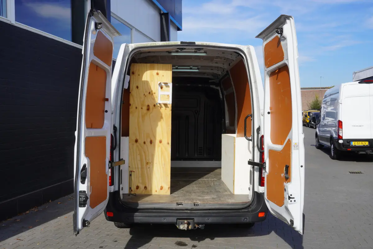 2.3 dCi 150PK L2H2 - Aico - Navi - Cruise - €13.900,-