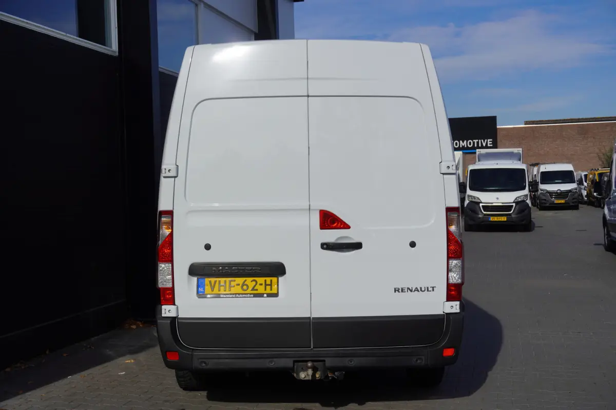 2.3 dCi 150PK L2H2 - Aico - Navi - Cruise - €13.900,-