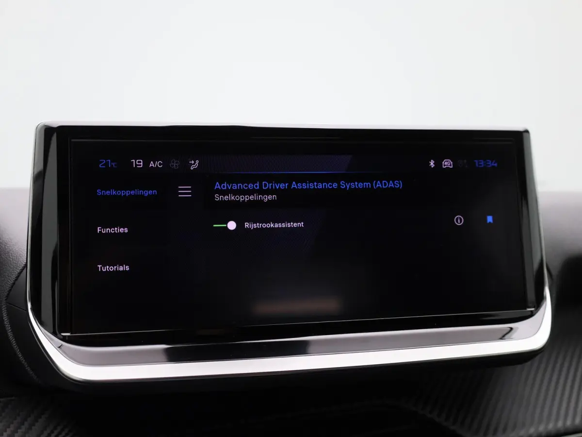 EV Active 54 kWh | Apple Carplay / Android Auto | 360 Camera | Keyless | 3 Fase |