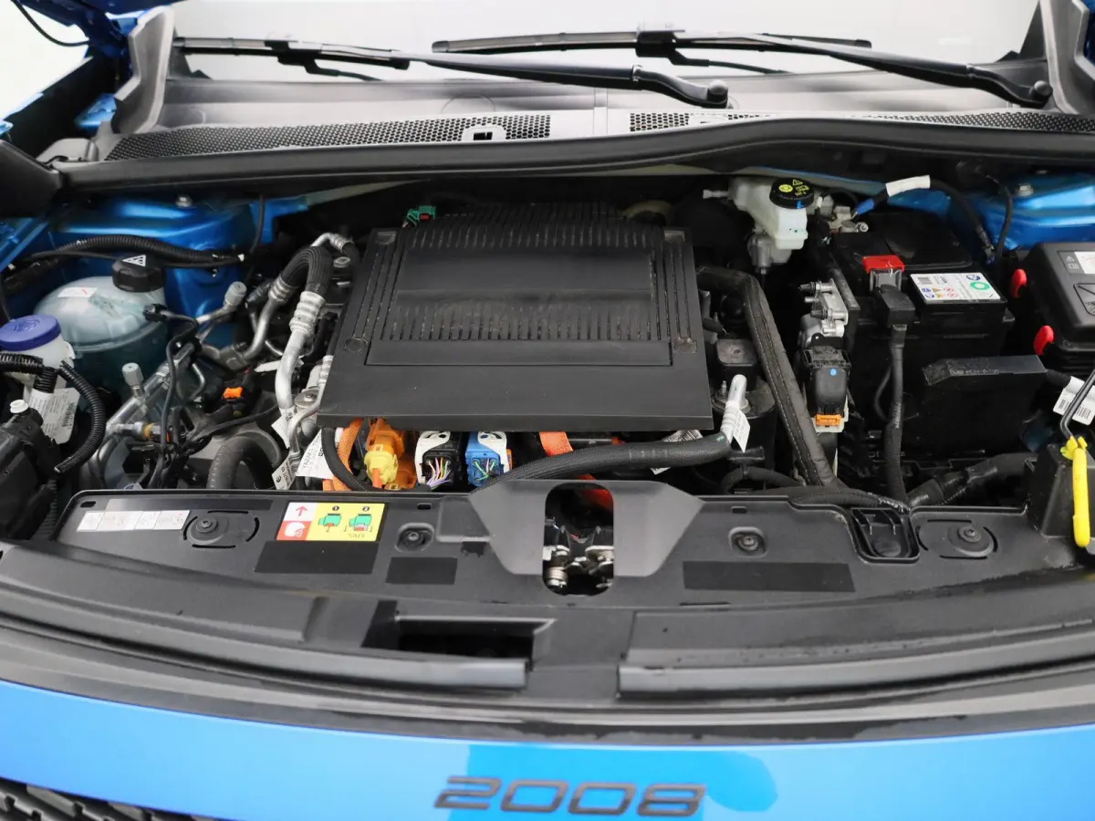 EV Active 54 kWh | Apple Carplay / Android Auto | 360 Camera | Keyless | 3 Fase |