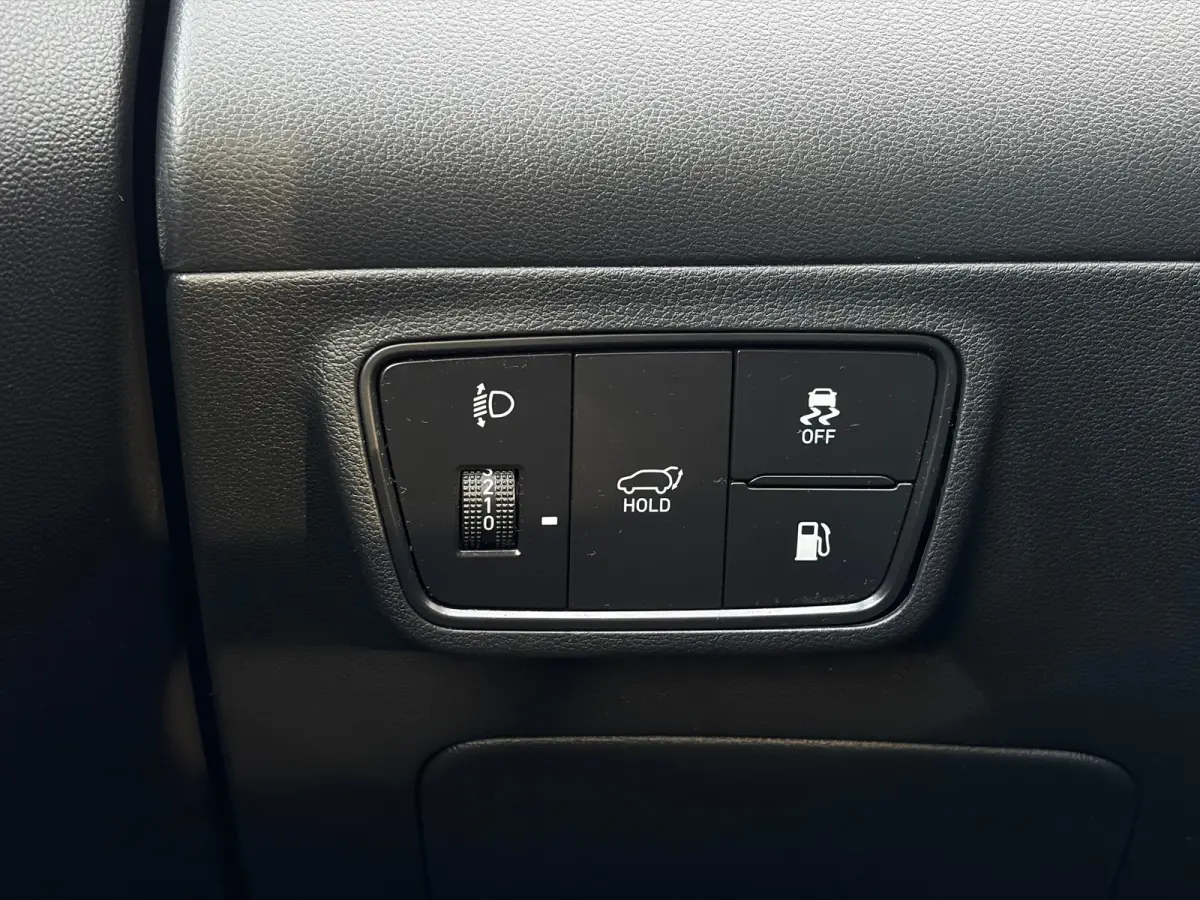 1.6 T-GDI 265pk PHEV Comfort Smart 4WD | Climate | Camera | Carplay | Keyless | Navigatie | Full - Led | Elek. Klep | Winterpakket | 19" Lichtmetaal | Krell Audio | Digitale Cockpit | Parkee