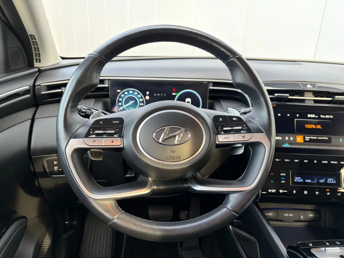 1.6 T-GDI 265pk PHEV Comfort Smart 4WD | Climate | Camera | Carplay | Keyless | Navigatie | Full - Led | Elek. Klep | Winterpakket | 19" Lichtmetaal | Krell Audio | Digitale Cockpit | Parkee