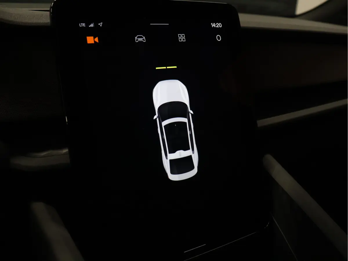 Standard Range Single Motor 63kWh [APPLE CARPLAY, ANDROID, CRUISE CONTROL, DIGITAL DASH, MEMORY SEATS, STOELVERWARMING, CAMERA, PDC V+A, ELEKTRISCHE ACHTERKLEP, CLIMATE CONTROL, BLUETOOTH, N