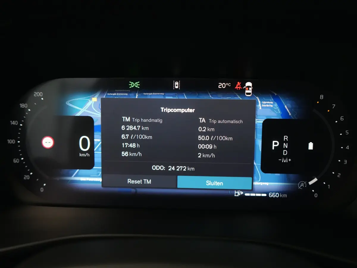 B4 Plus Dark | Harman/Kardon | Elek Stoelen | Camera | Trekhaak | All Season | Adaptive Cruise | BLIS | Pilot Assist