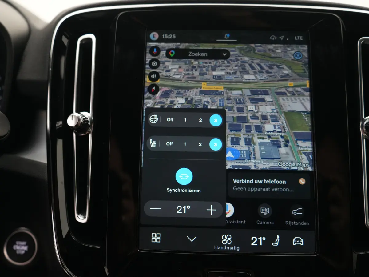 B4 Plus Dark | Harman/Kardon | Elek Stoelen | Camera | Trekhaak | All Season | Adaptive Cruise | BLIS | Pilot Assist