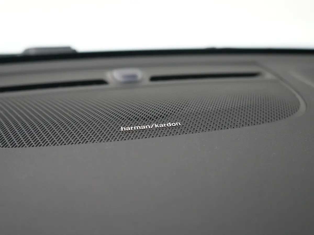 B4 Plus Dark | Harman/Kardon | Elek Stoelen | Camera | Trekhaak | All Season | Adaptive Cruise | BLIS | Pilot Assist