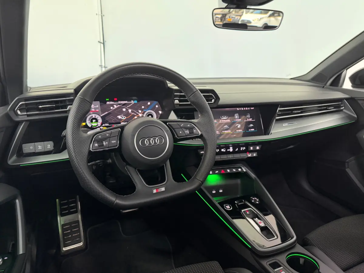 40 TFSI e S edition|PANO| SFEER |MATRIX|NAP|INRUIL MOGELIJK|