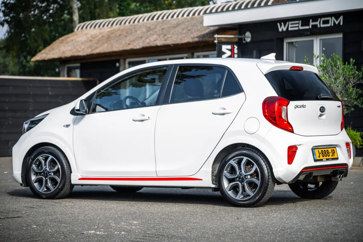 1.0 MPi GT-Line Edition I super zuinig I Carplay en camera I leer