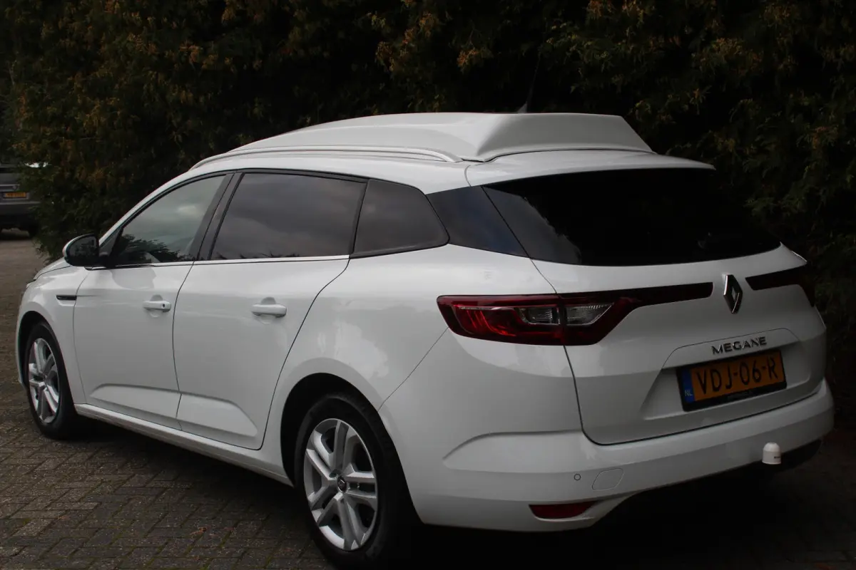1.5 Blue dCi ZEN 116PK | Climate Control | NAVI | Trekhaak | PDC | Distributie vervangen! | EURO 6