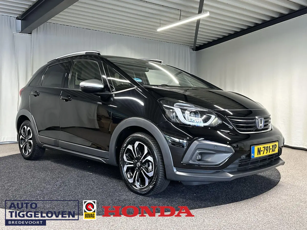 1.5 e:HEV Crosstar Automaat | Navi | Achteruitrijcamera