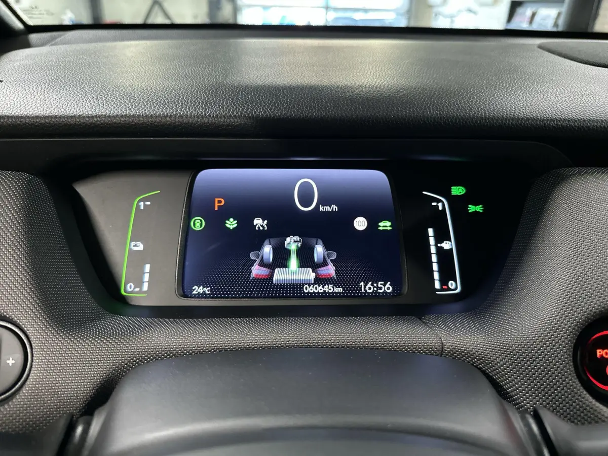 1.5 e:HEV Crosstar Automaat | Navi | Achteruitrijcamera