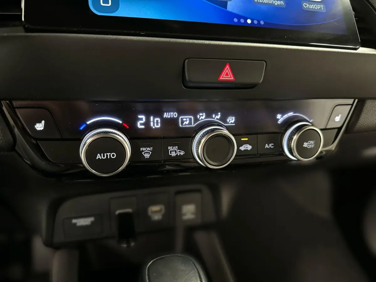 1.5 e:HEV Crosstar Automaat | Navi | Achteruitrijcamera