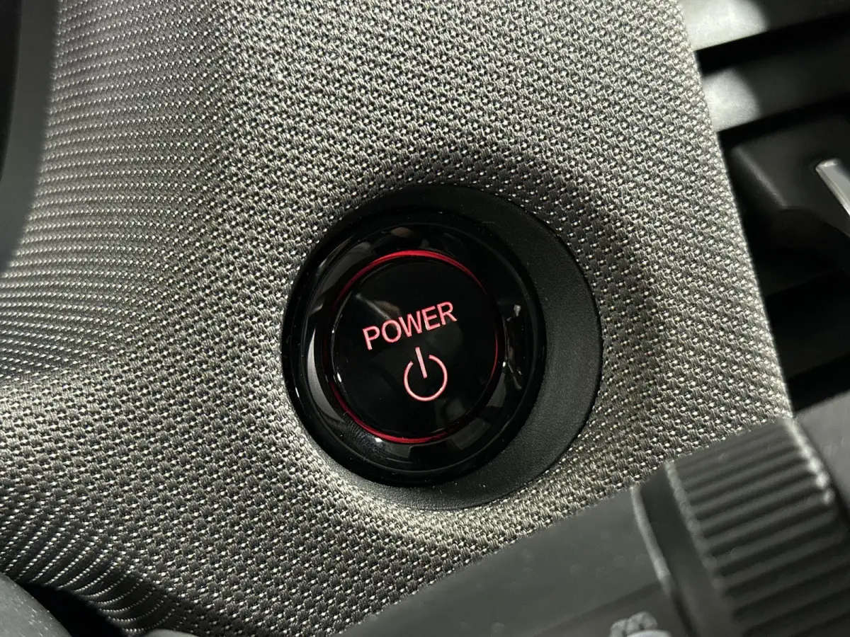 1.5 e:HEV Crosstar Automaat | Navi | Achteruitrijcamera