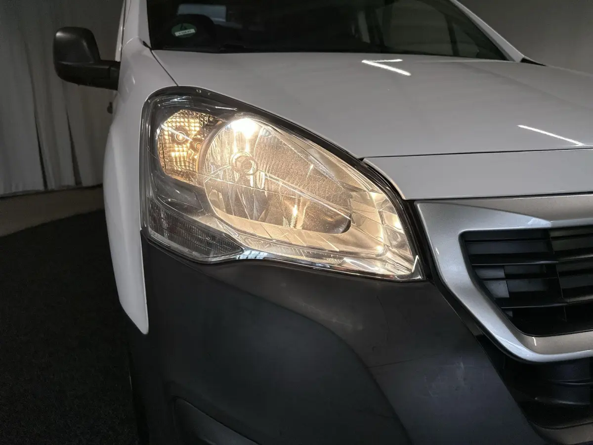 120 1.6 BlueHDi 75 L1 Profit+ Trekhaak | Cruise Control