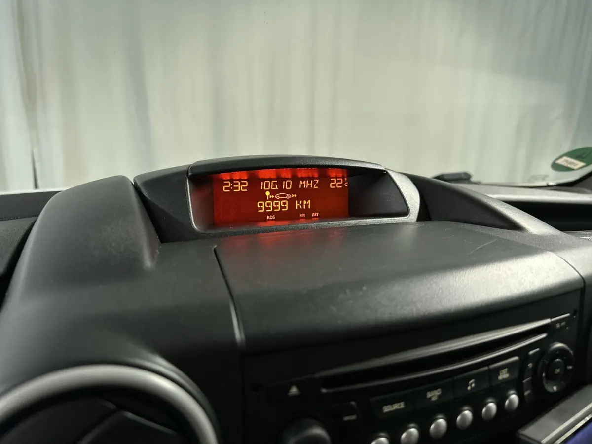 120 1.6 BlueHDi 75 L1 Profit+ Trekhaak | Cruise Control
