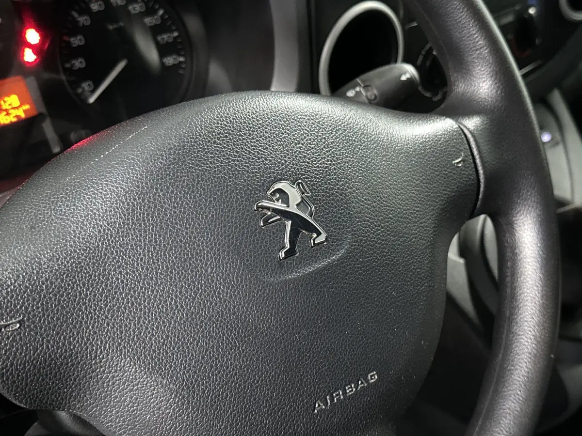 120 1.6 BlueHDi 75 L1 Profit+ Trekhaak | Cruise Control