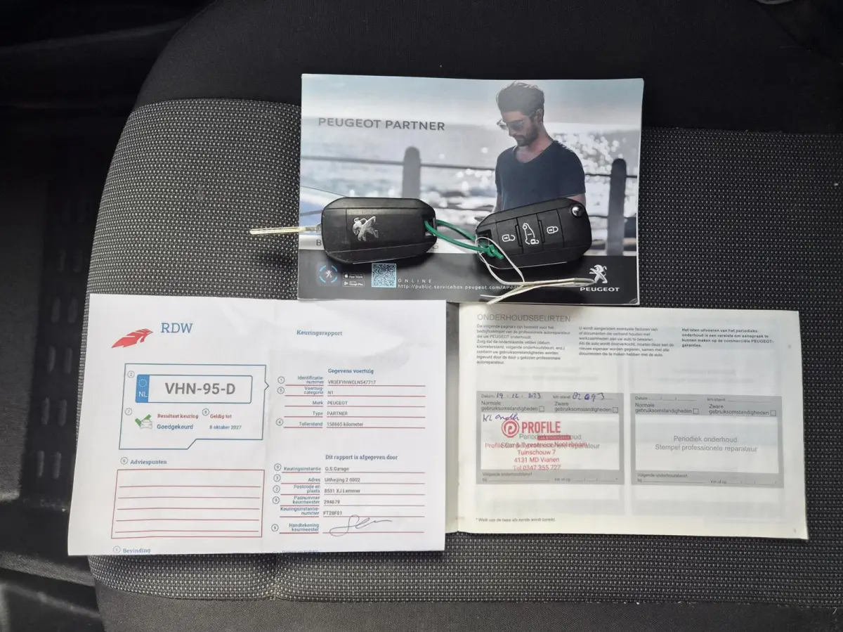 1.5 BlueHDI Airco Cruise Navi 2x-schuifd