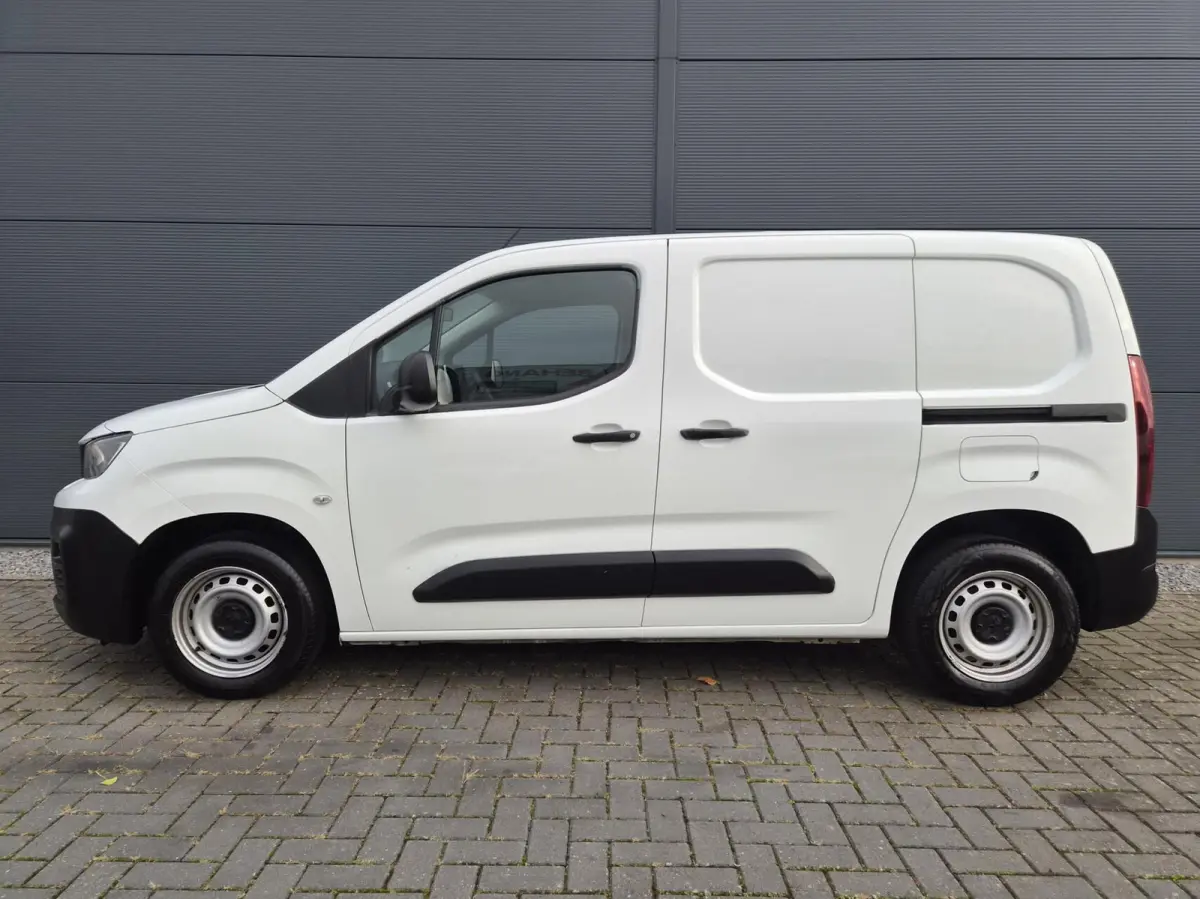 1.5 BlueHDI Airco Cruise Navi 2x-schuifd