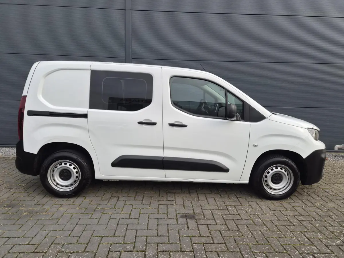 1.5 BlueHDI Airco Cruise Navi 2x-schuifd