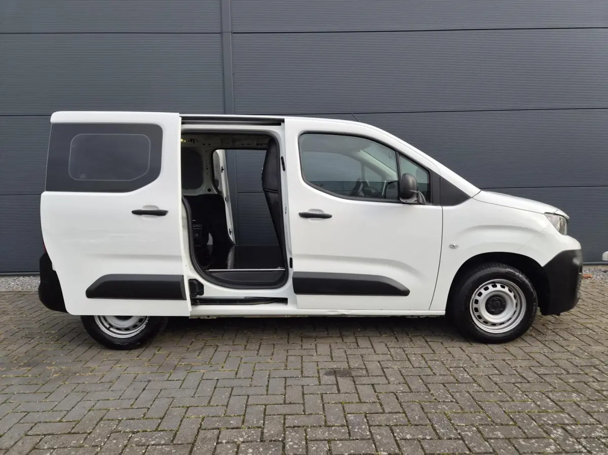 1.5 BlueHDI Airco Cruise Navi 2x-schuifd