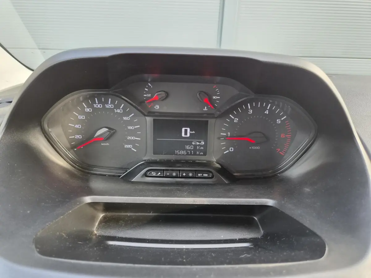 1.5 BlueHDI Airco Cruise Navi 2x-schuifd