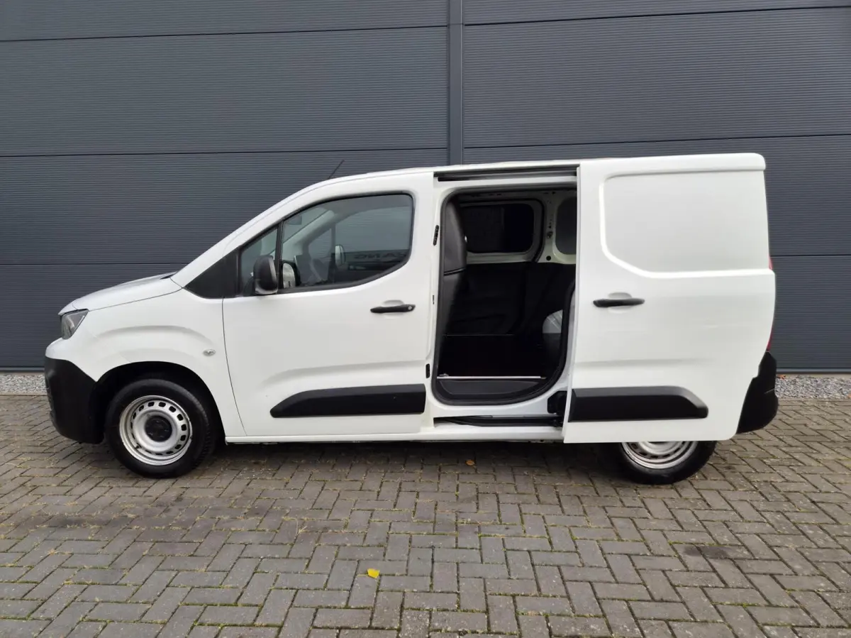 1.5 BlueHDI Airco Cruise Navi 2x-schuifd