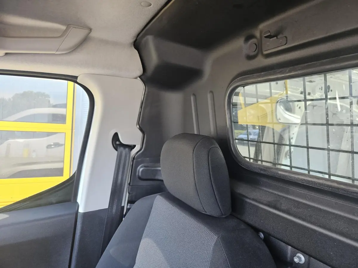 1.5 BlueHDI Airco Navigatie 2 x schuifd