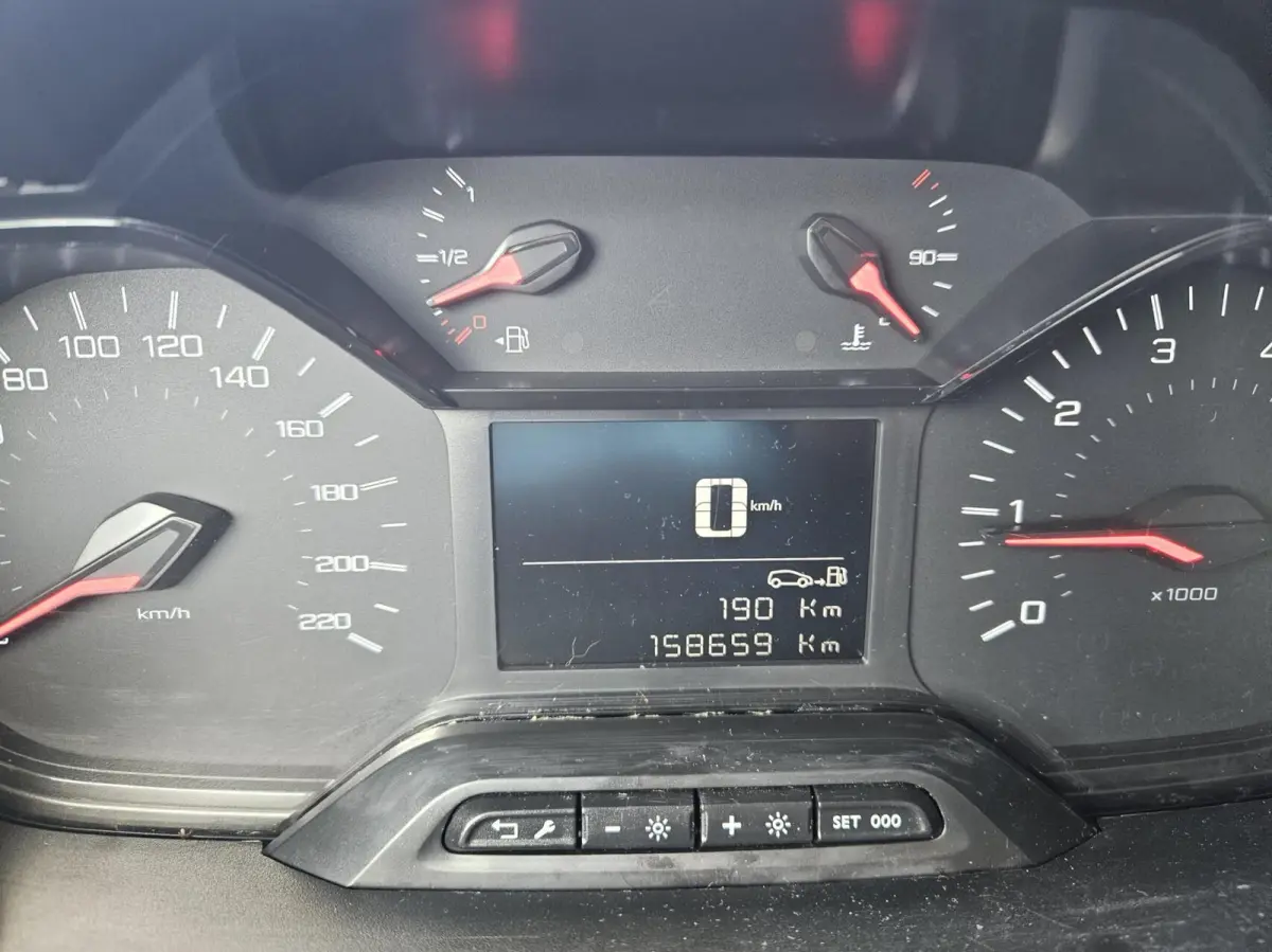 1.5 BlueHDI Airco Navigatie 2 x schuifd