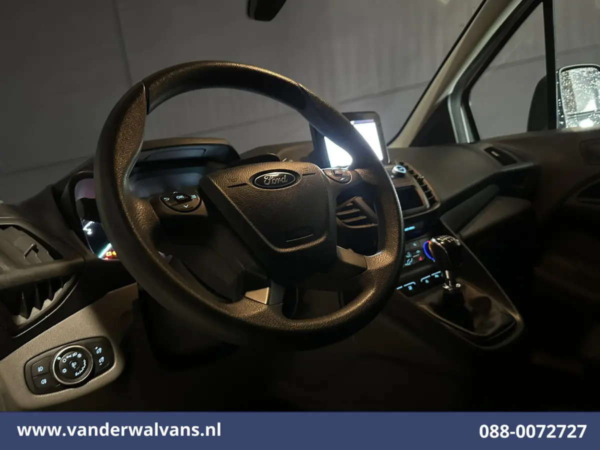 1.5 EcoBlue 101pk L1H1 Euro6 Airco | Camera | Navigatie | Apple Carplay | Stoelverwarming Android Auto, Verwarmde voorruit, Parkeersensoren
