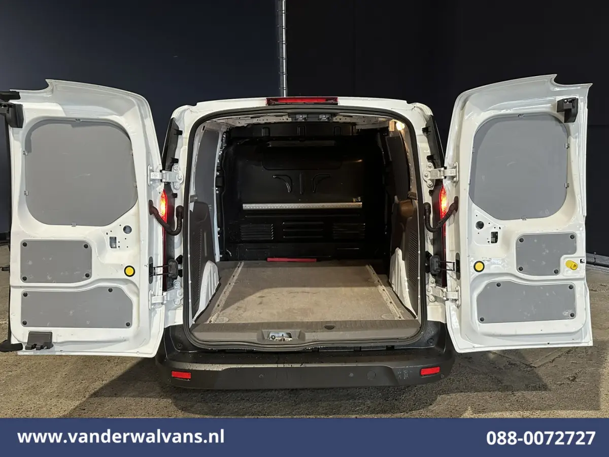 1.5 EcoBlue 101pk L1H1 Euro6 Airco | Camera | Navigatie | Apple Carplay | Stoelverwarming Android Auto, Verwarmde voorruit, Parkeersensoren