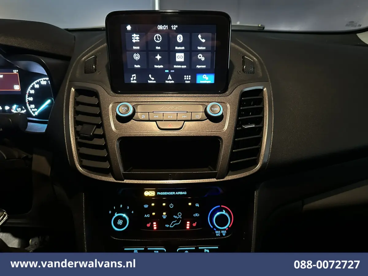 1.5 EcoBlue 101pk L1H1 Euro6 Airco | Camera | Navigatie | Apple Carplay | Stoelverwarming Android Auto, Verwarmde voorruit, Parkeersensoren