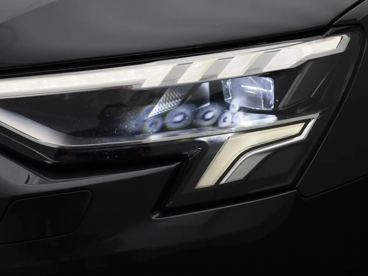 30 TFSI Business edition AUTOMAAT | SPORTSTOELEN | NAVIGATIE | VIRTUEEL | LMV | DAB | LED | CLIMA | CRUISE | 12 MAANDEN BOVAG GARANTIE |