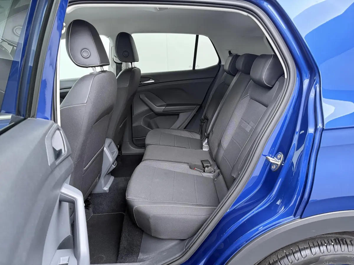 1.0 TSI Style | AUTOMAAT | Navigatie | Parkeercamera | Stoelverw. |