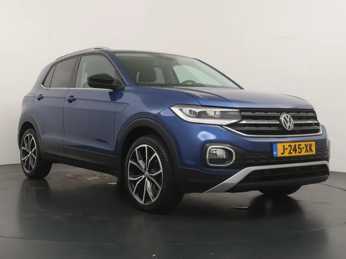 1.0 TSI Style | AUTOMAAT | Navigatie | Parkeercamera | Stoelverw. |