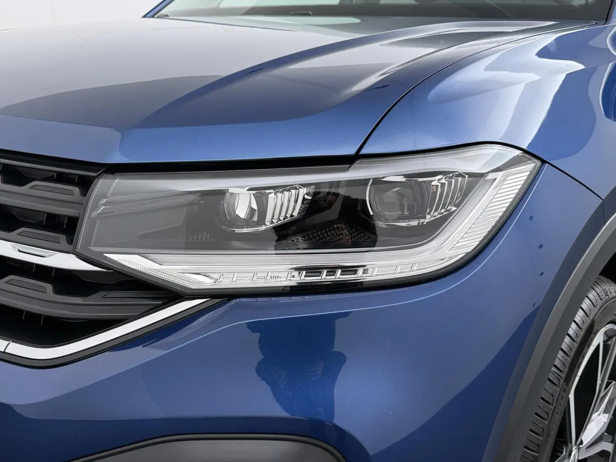 1.0 TSI Style | AUTOMAAT | Navigatie | Parkeercamera | Stoelverw. |
