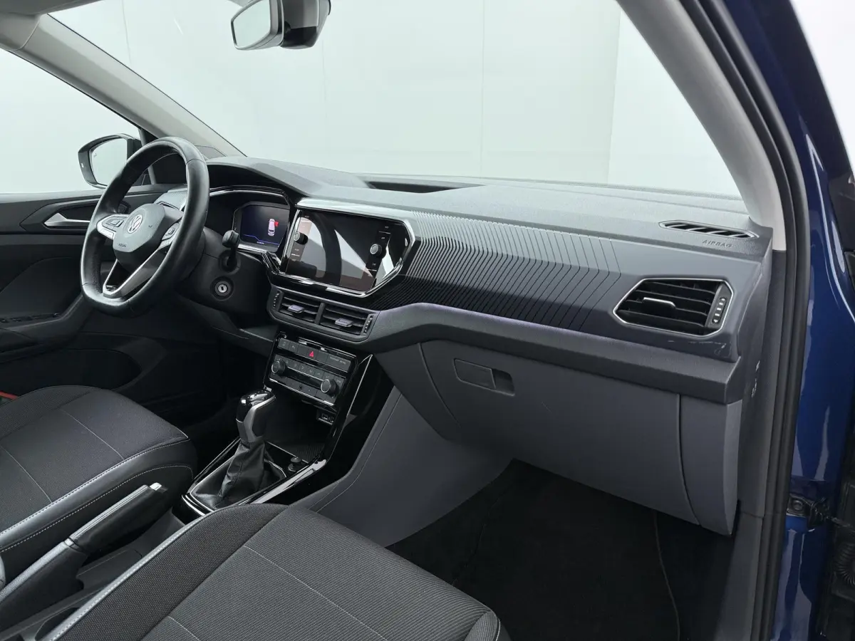 1.0 TSI Style | AUTOMAAT | Navigatie | Parkeercamera | Stoelverw. |