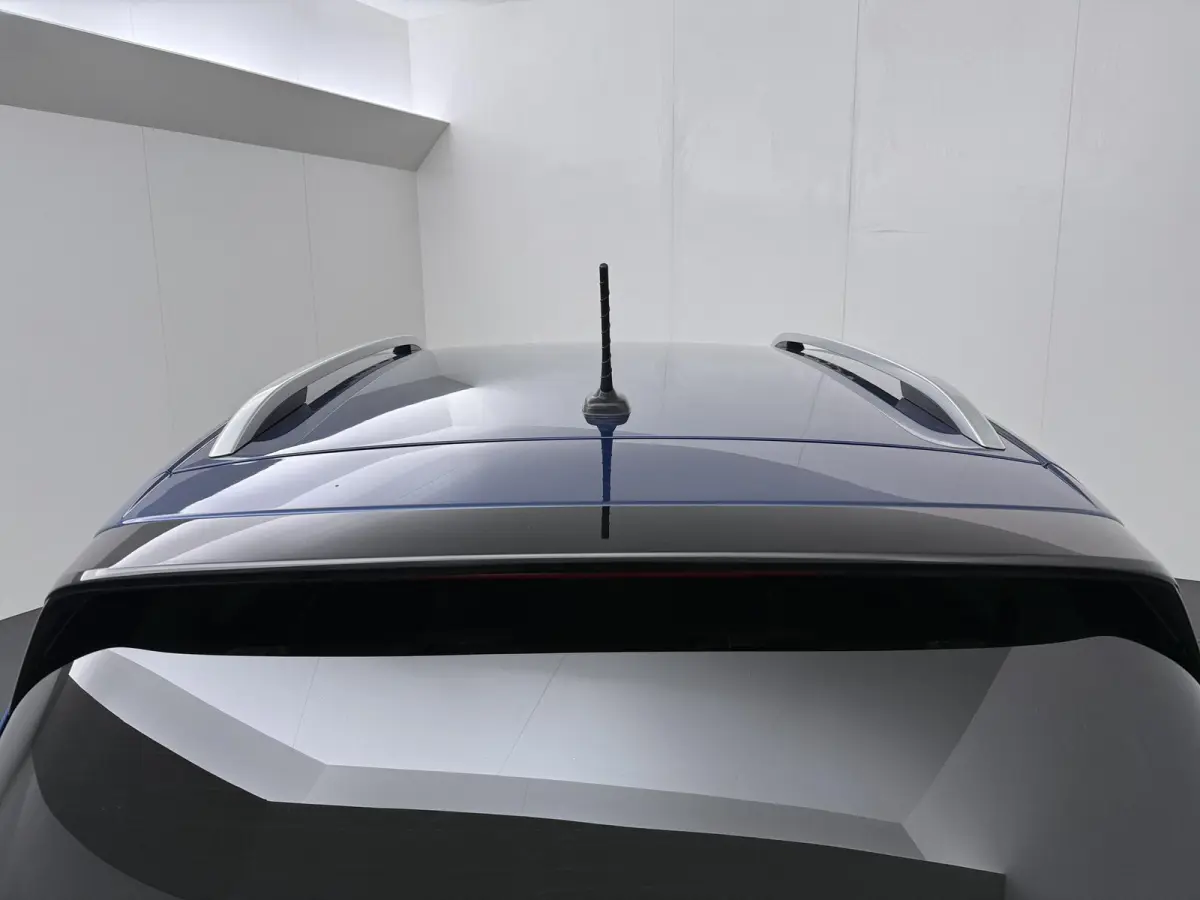 1.0 TSI Style | AUTOMAAT | Navigatie | Parkeercamera | Stoelverw. |