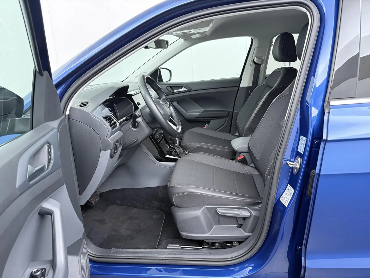 1.0 TSI Style | AUTOMAAT | Navigatie | Parkeercamera | Stoelverw. |
