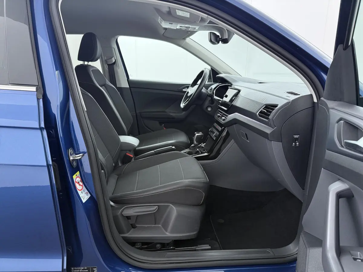 1.0 TSI Style | AUTOMAAT | Navigatie | Parkeercamera | Stoelverw. |