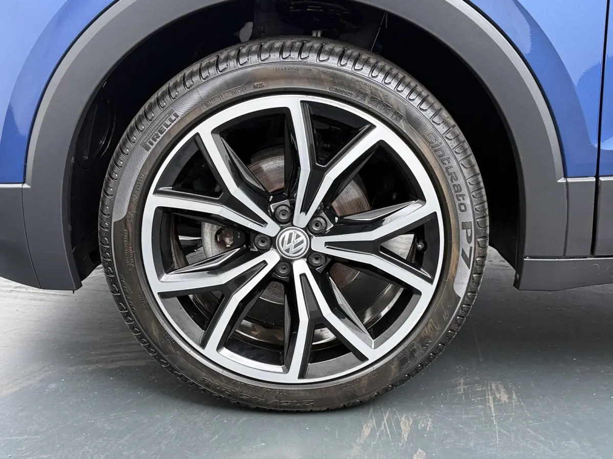 1.0 TSI Style | AUTOMAAT | Navigatie | Parkeercamera | Stoelverw. |